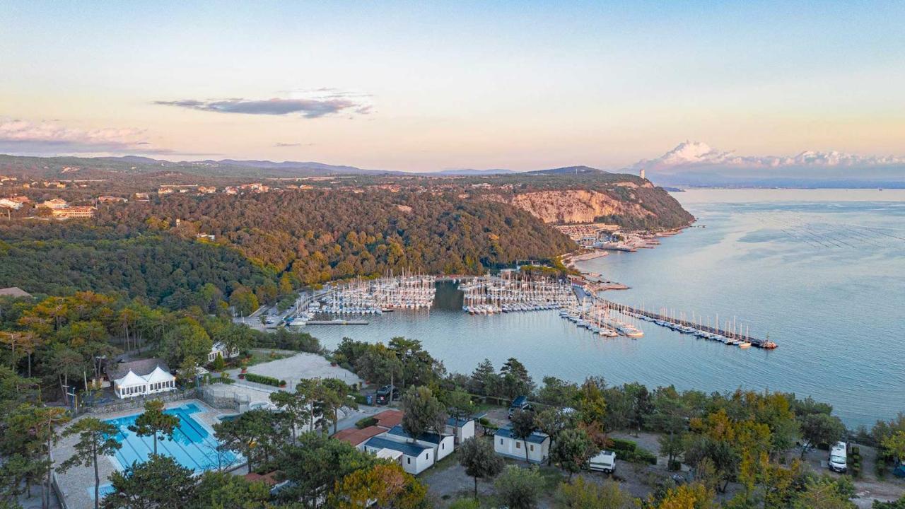 Camping Village Mare Pineta Сістьяна Екстер'єр фото