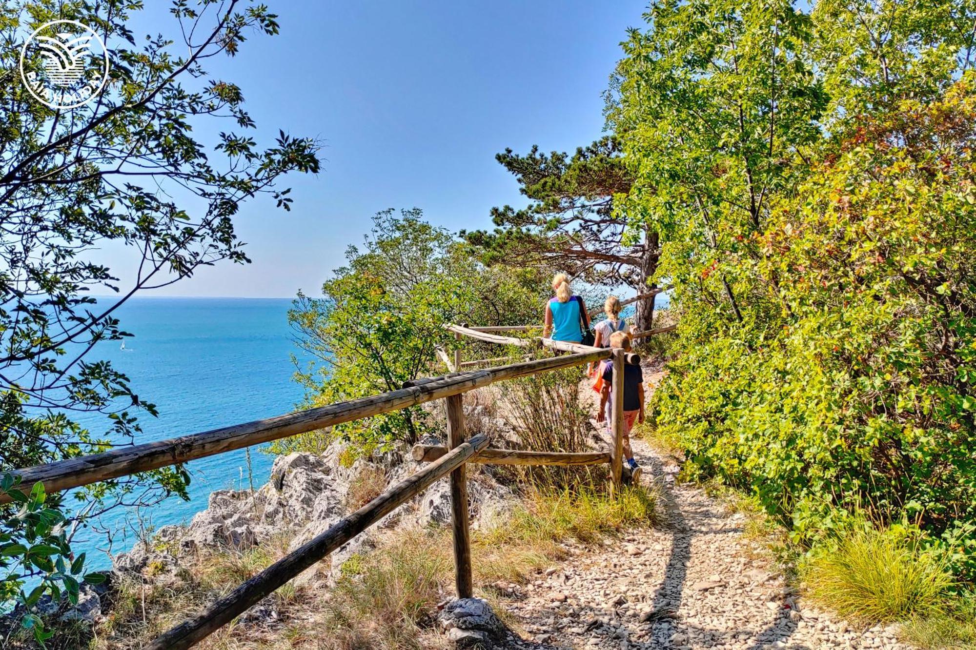 Camping Village Mare Pineta Сістьяна Екстер'єр фото
